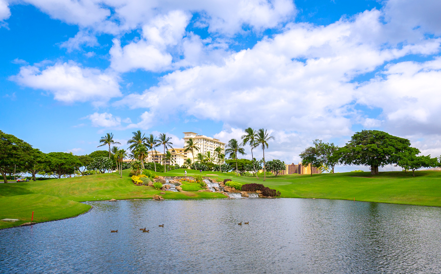 must play golf course